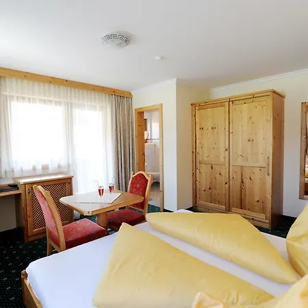 Garni Platzer Hotell