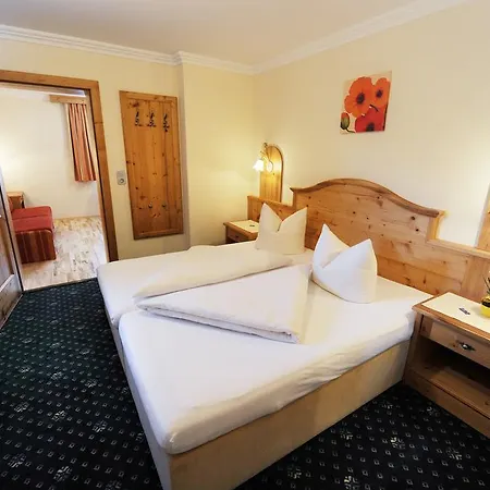 Szálloda Garni Platzer Zell am Ziller